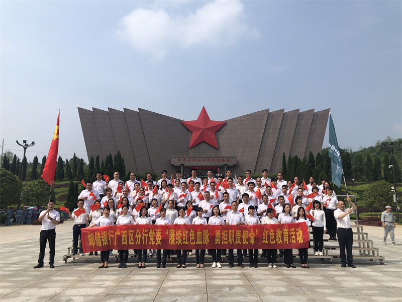 0封面.jpg